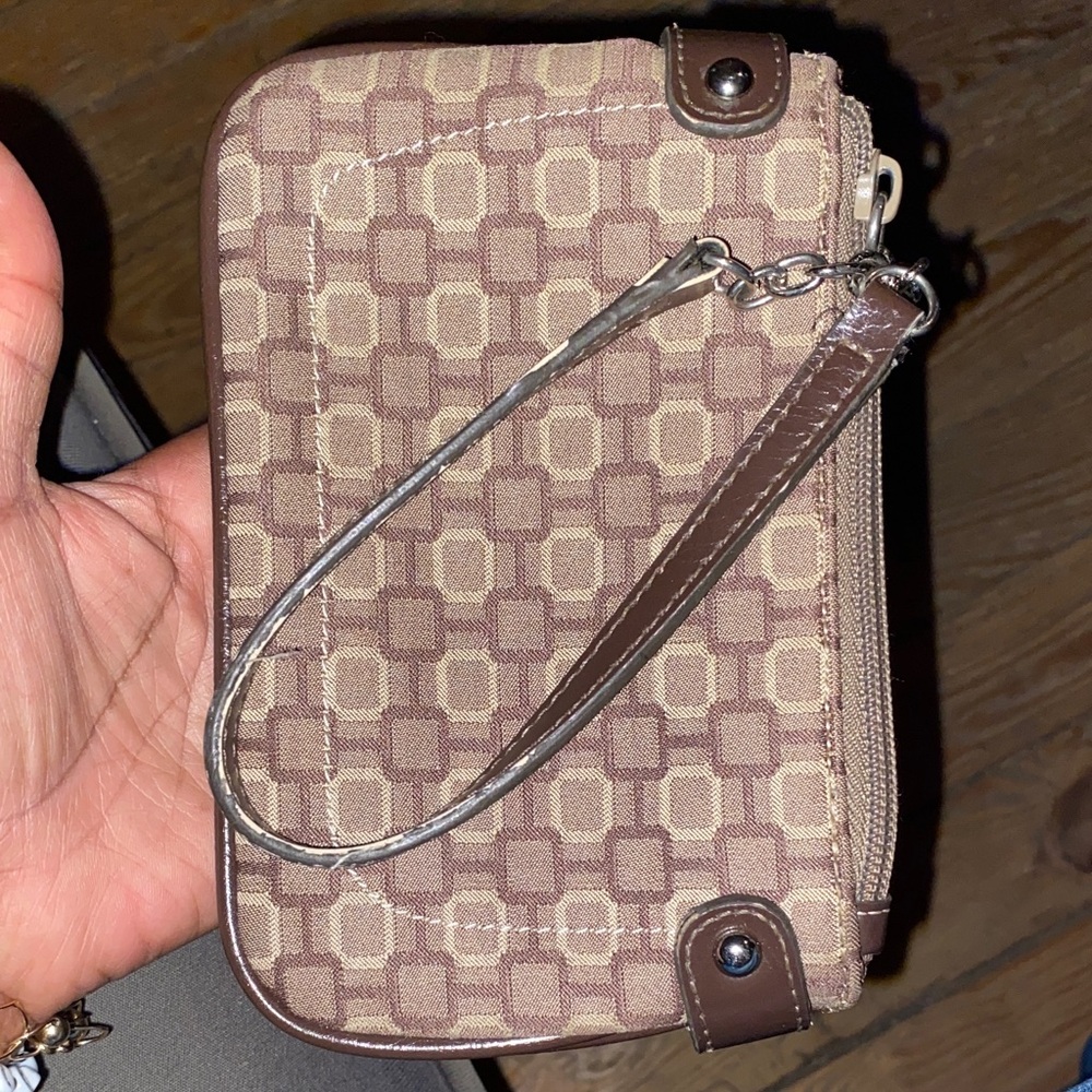 Nine West Brown and Cream Geometric Wristlet